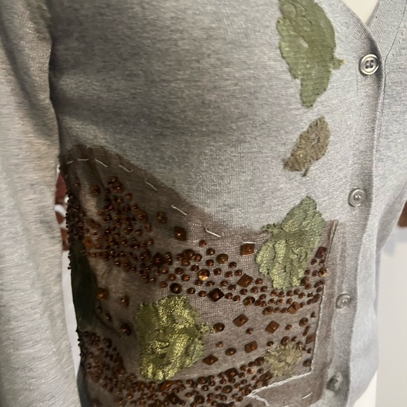 Brand new cardigan with beading and lace - Picture 2 of 4